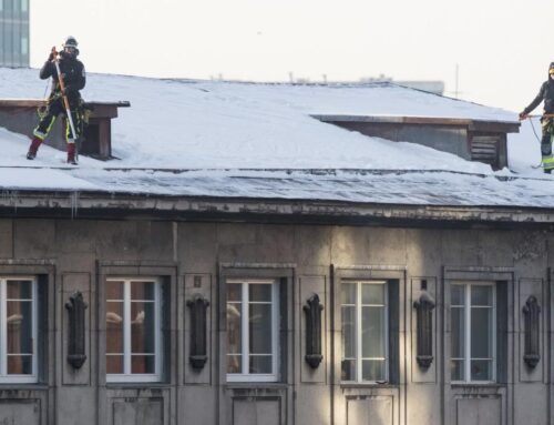 Ettevaatust! Enne suurt sula tuleb katused lumest puhastada (Ärileht)
